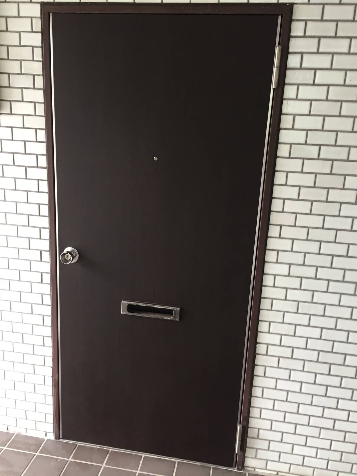 きれいになった玄関ドア
