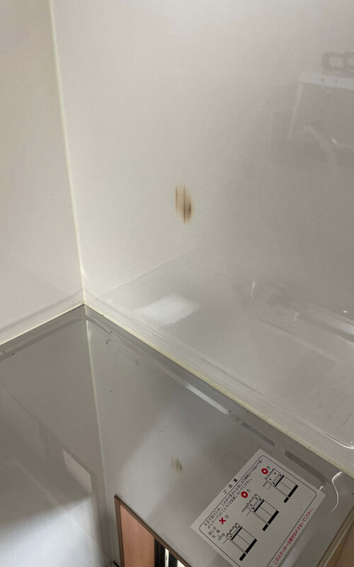 焦げの出来たキッチンパネル